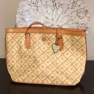 Dooney & Bourke bag